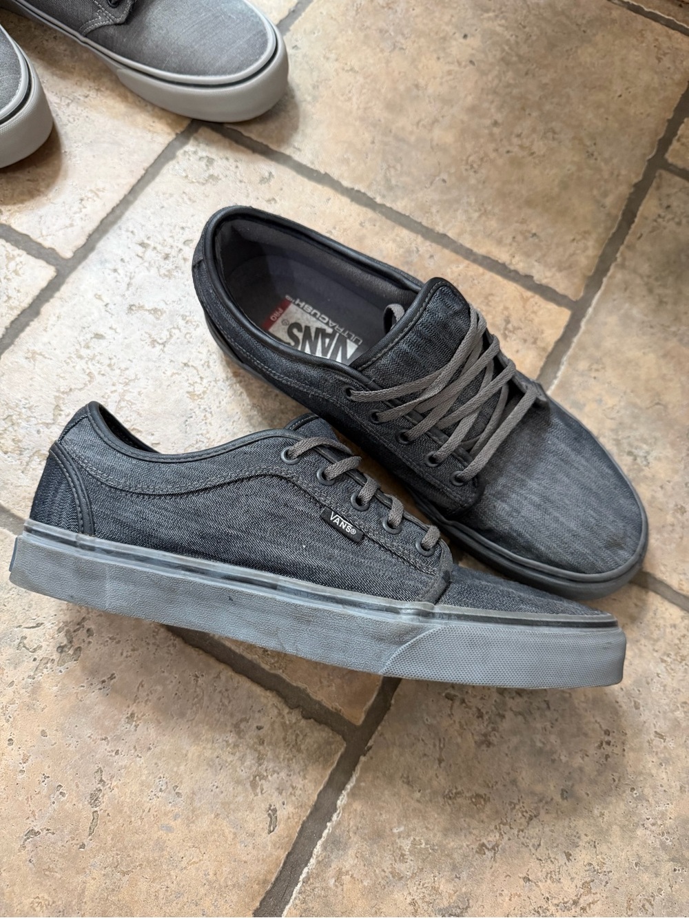 Vans Men’s Chukka Low